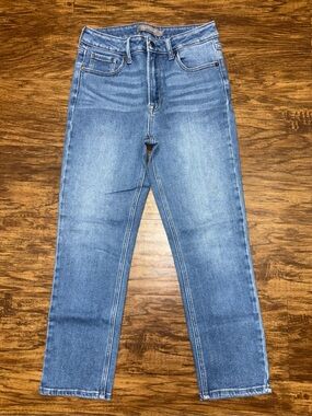JUST USA High Rise Straight Leg Jeans Size 4/27
